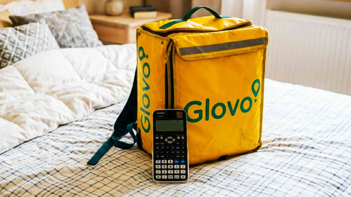 Kalkulator kosztów pracy kuriera